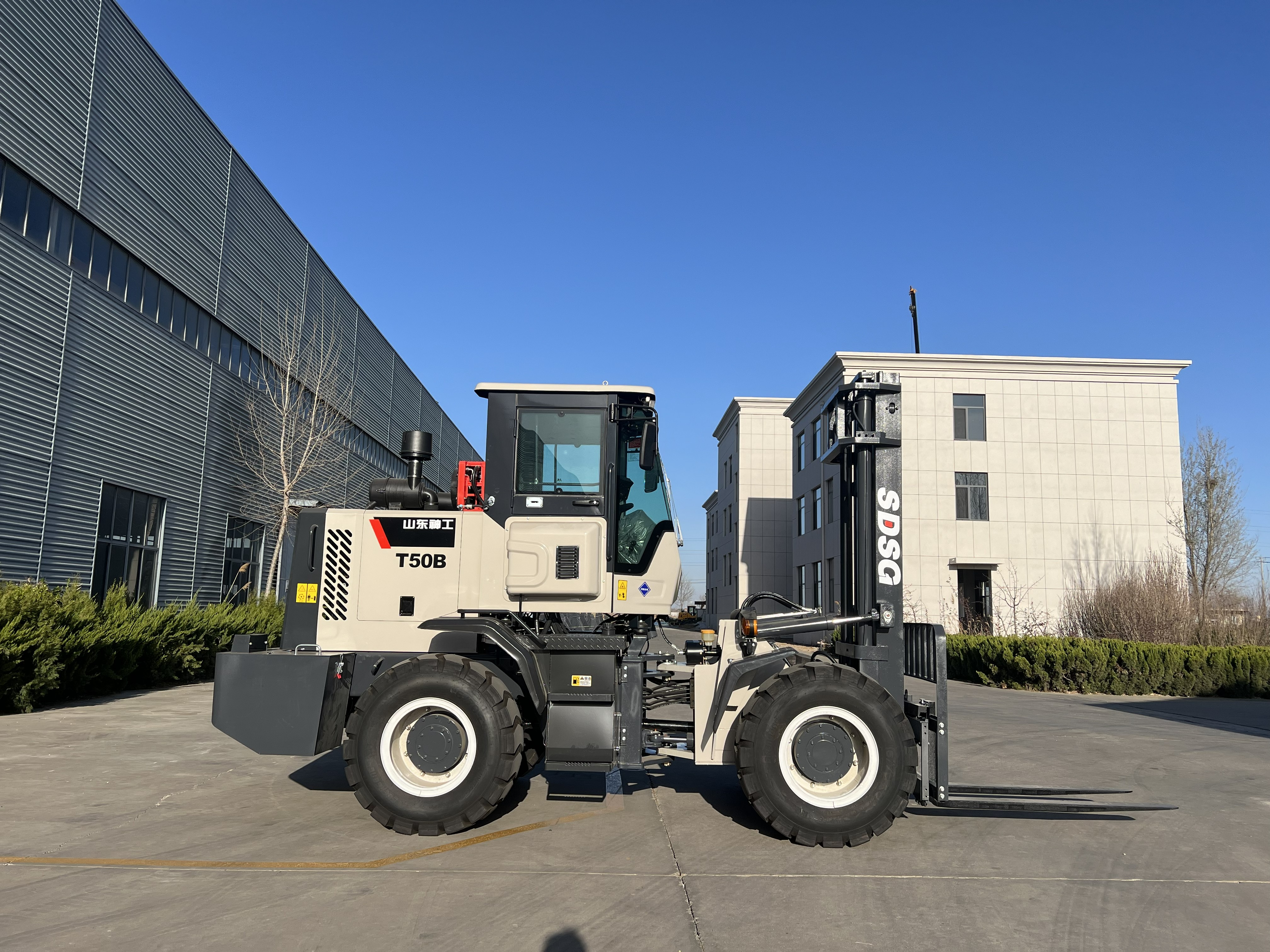 神工国际（SDSG）T50B越野叉车