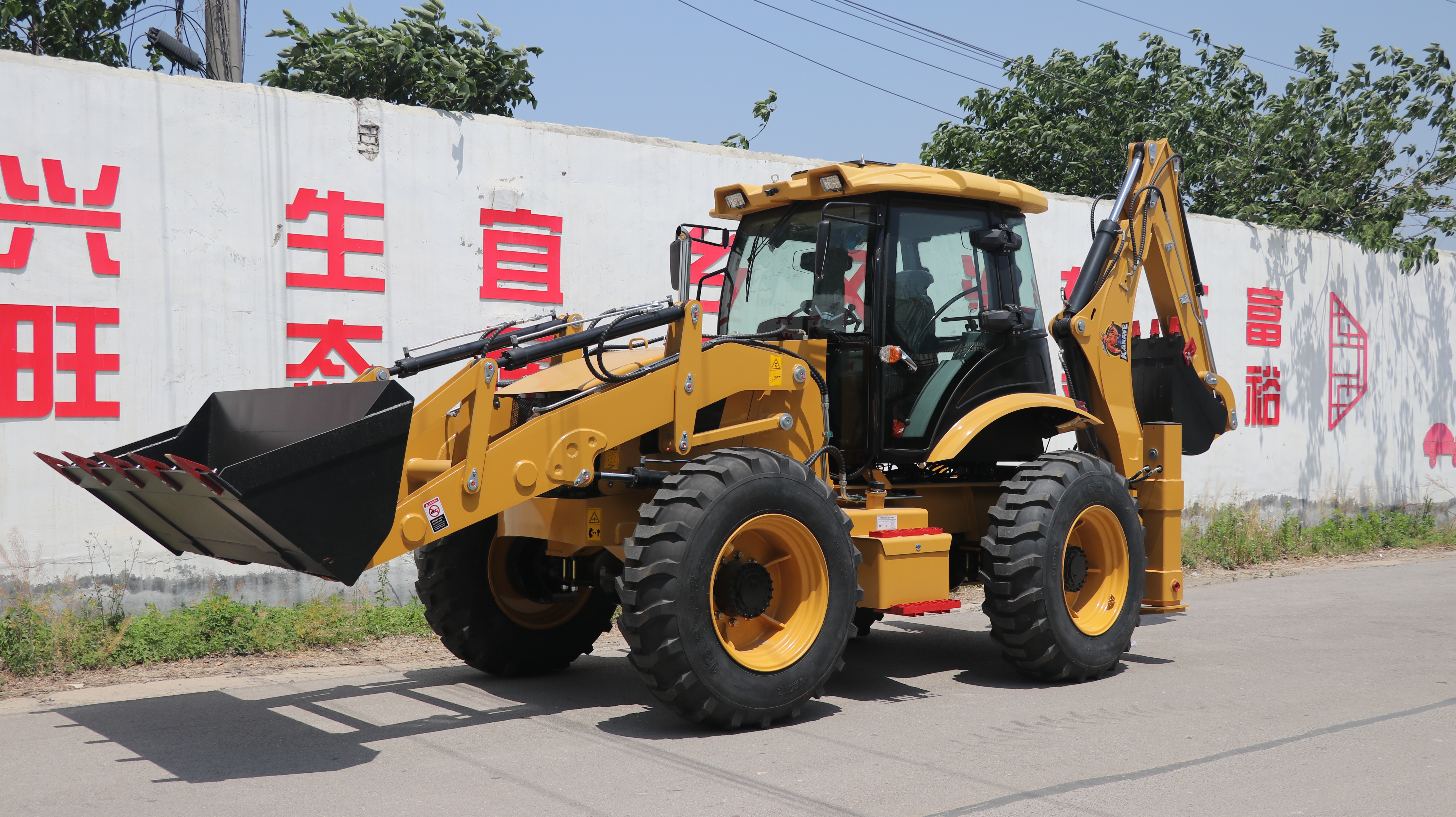 神工国际（SDSG）FC-388F挖掘装载机