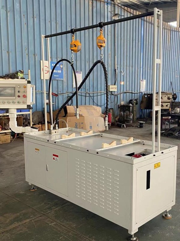 Single-station test bench