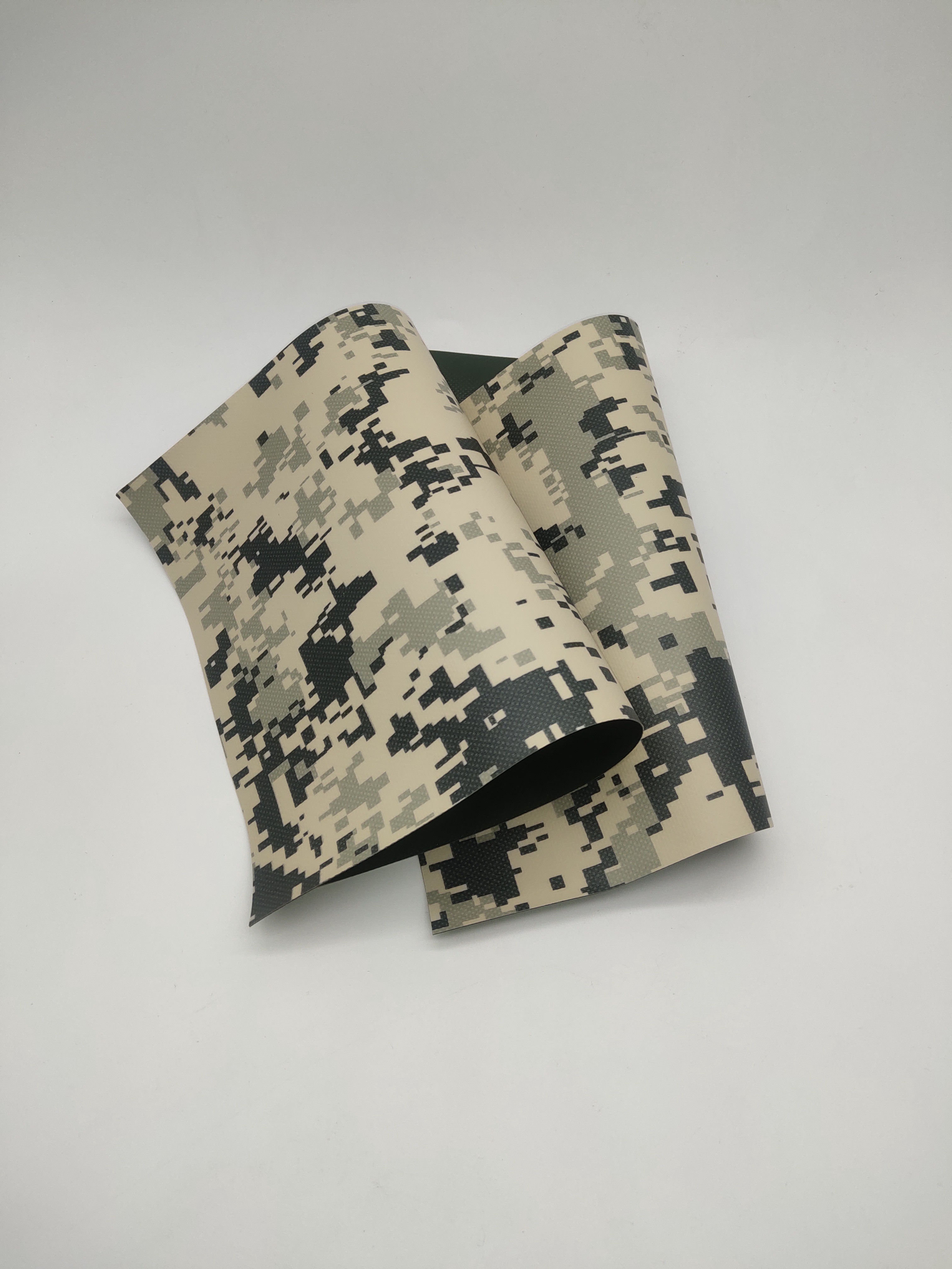 单面彩条花纹PVC篷布2