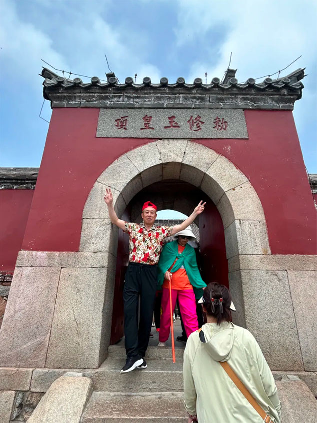 24 芝人堂“泰山芝约”健康伴你行第11期活动圆满落幕,共赴健康新旅程!