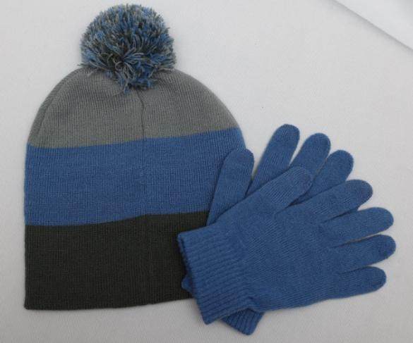 Knit hat and glove set