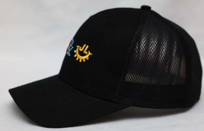 6-panel embroidered cap
