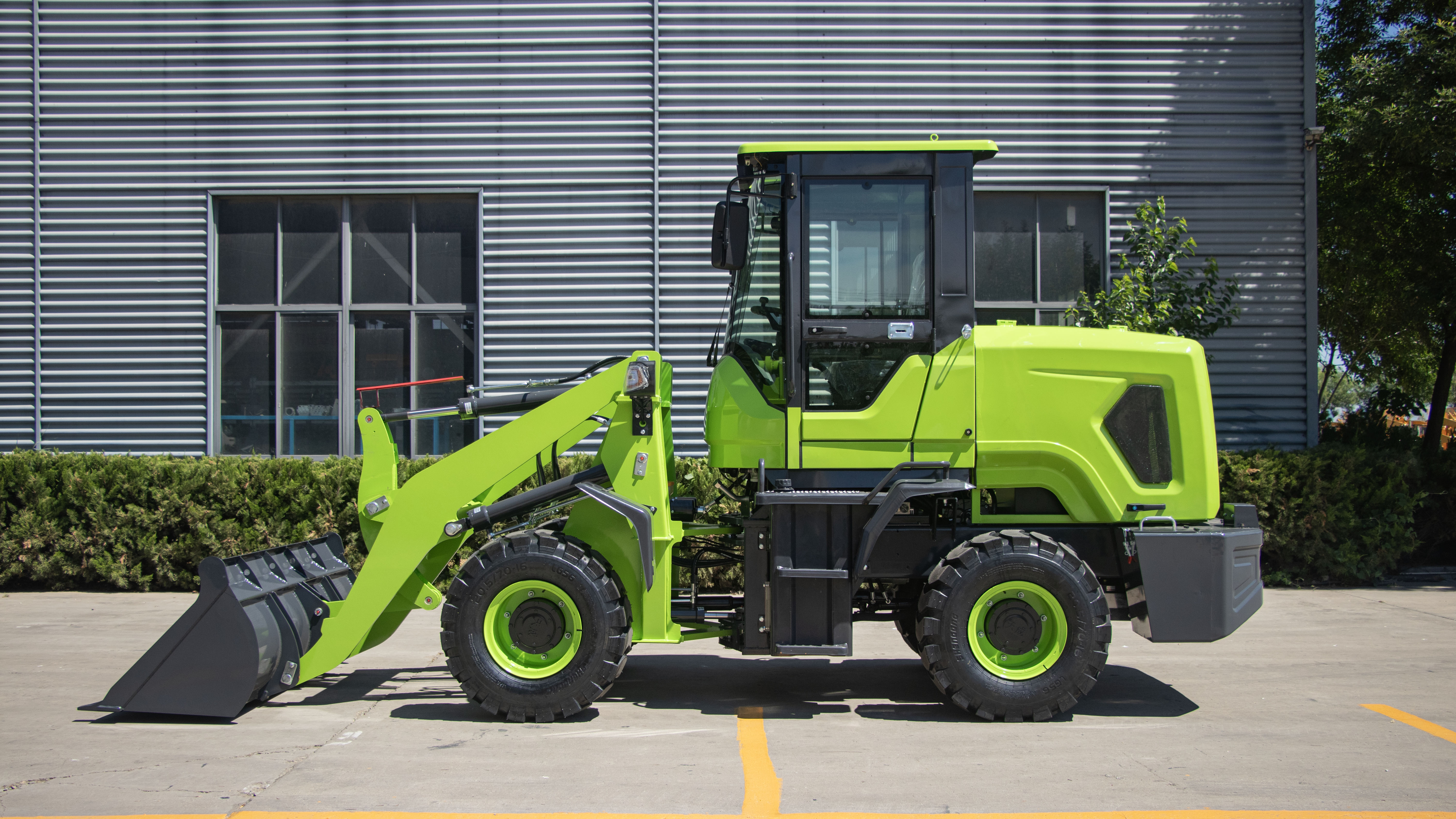 FG932E