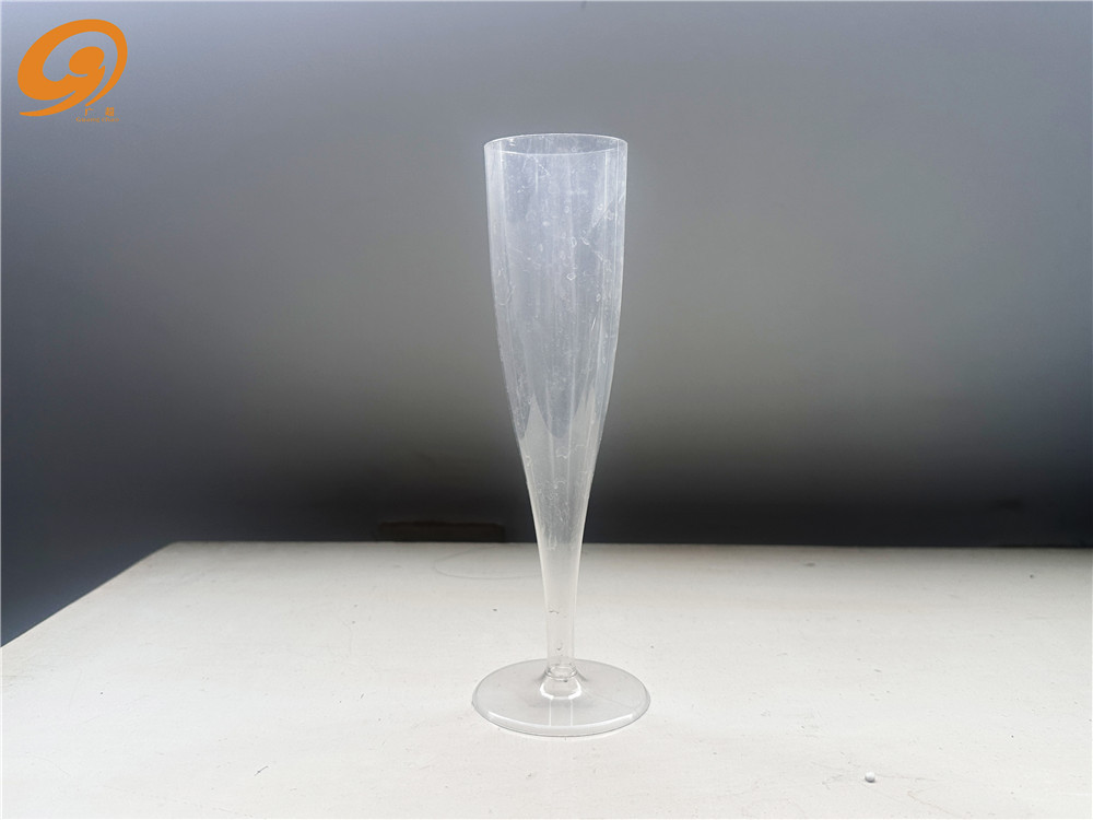 定制塑料高脚酒杯注塑模具