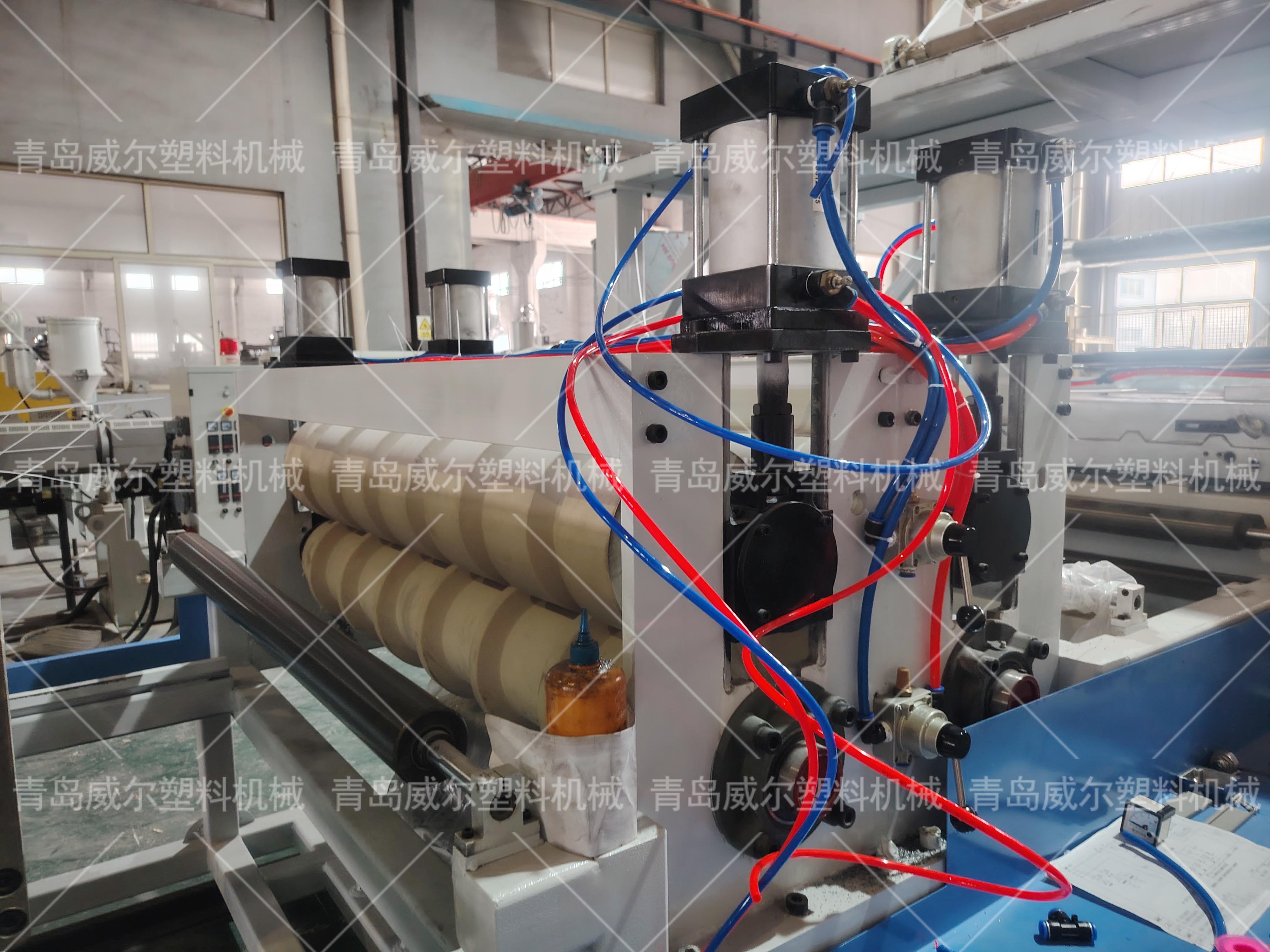 PVC 波浪瓦、梯形瓦、合成树脂瓦生产线