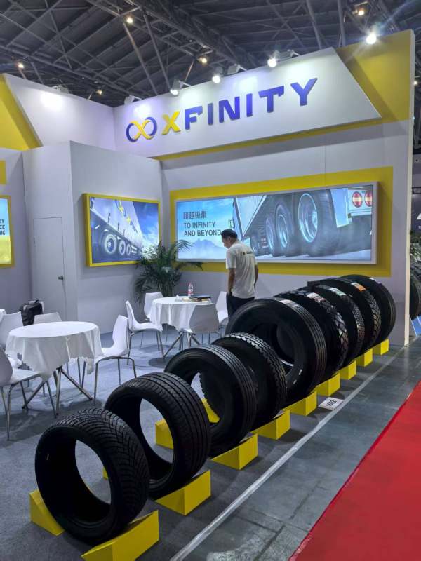 Customers & Exhibition (8)
