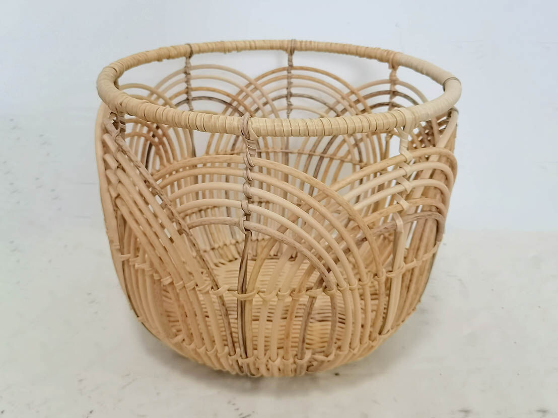 Customizable Hand-made PP Or PE Laundry Basket