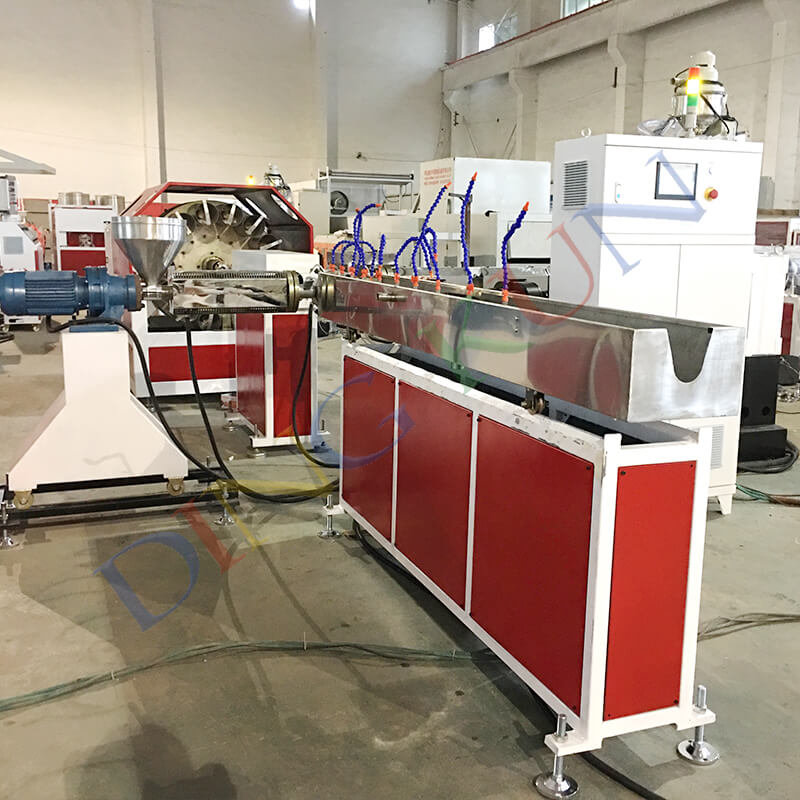 PVC纤维软管生产设备