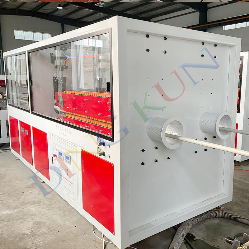 PVC 双管生产设备