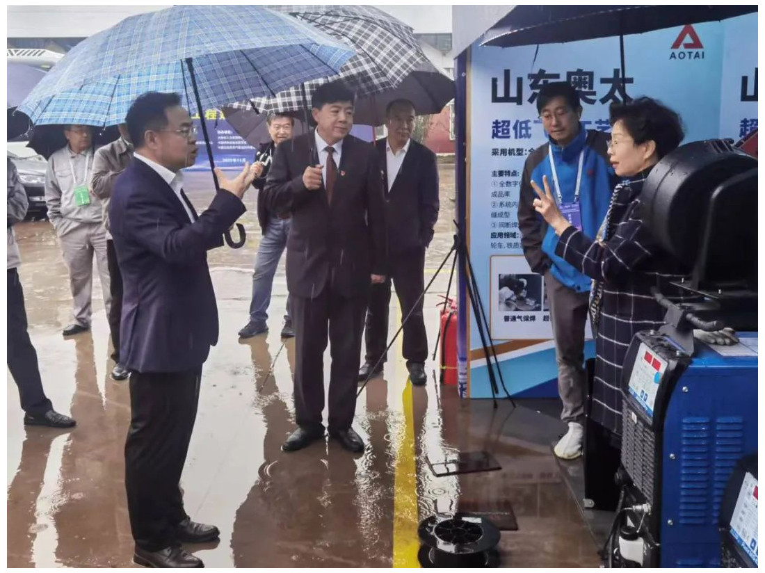 图片3.jpg 图片3.jpg