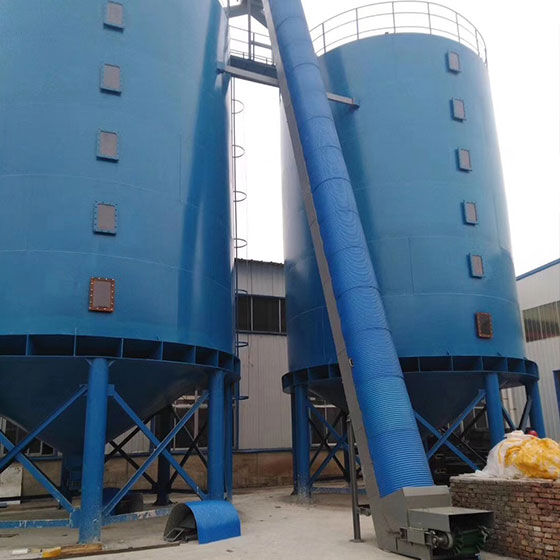 Конвейер с большим наклоном