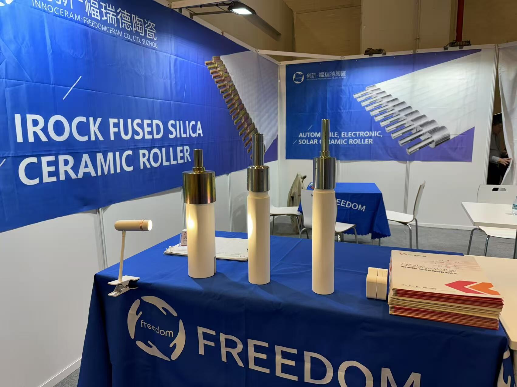 Exposición de vidrio en Tuyap, Estambul, Turquía