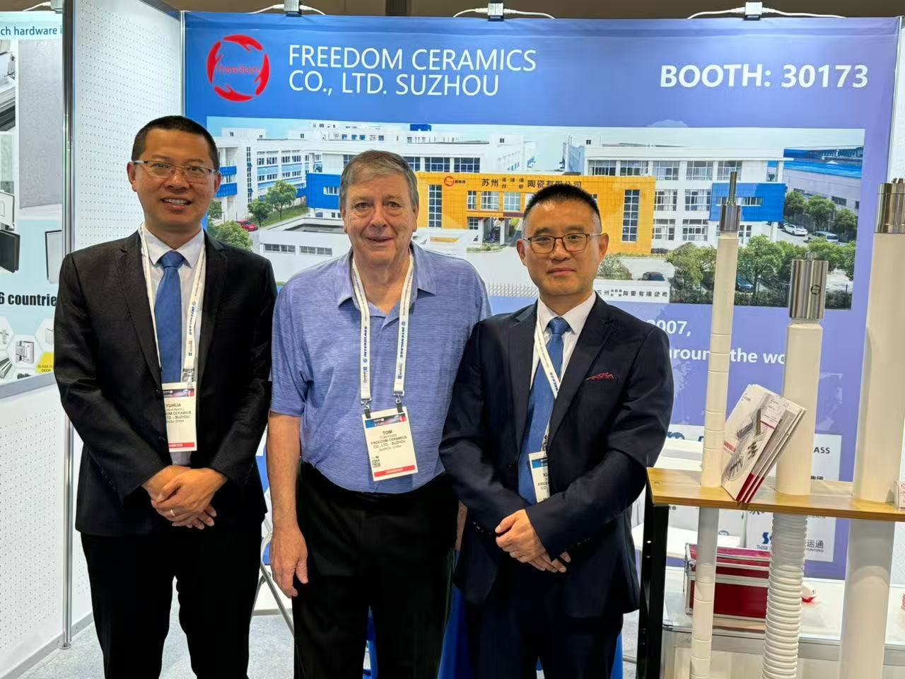 Freedom Ceramics brilla en GlassBuild America 2025