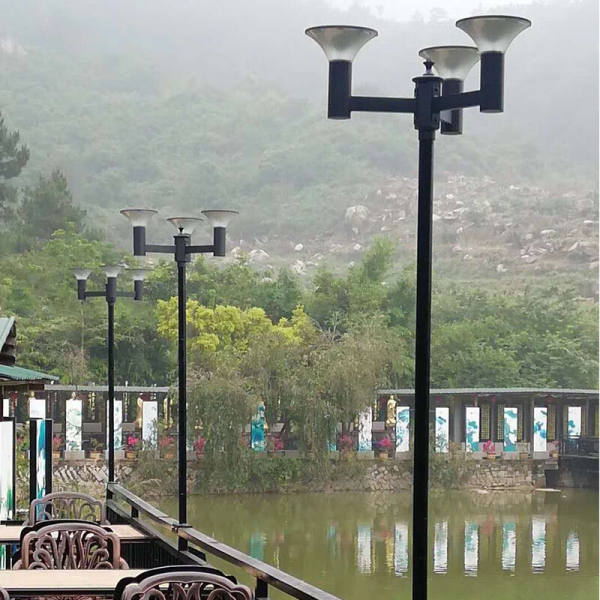 现代简约太阳能园林景观灯三头