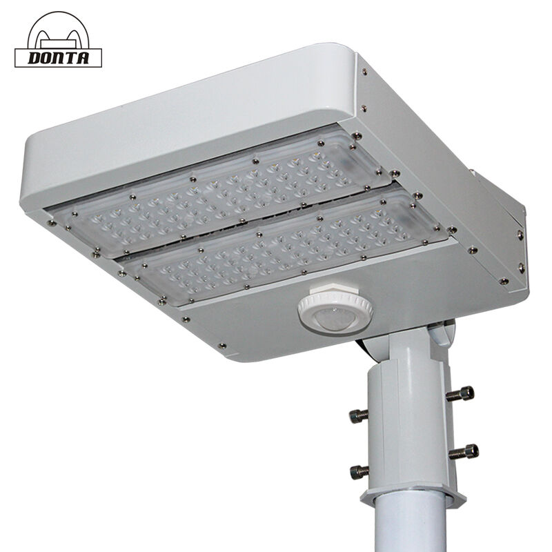 智能感应调光鞋盒路灯