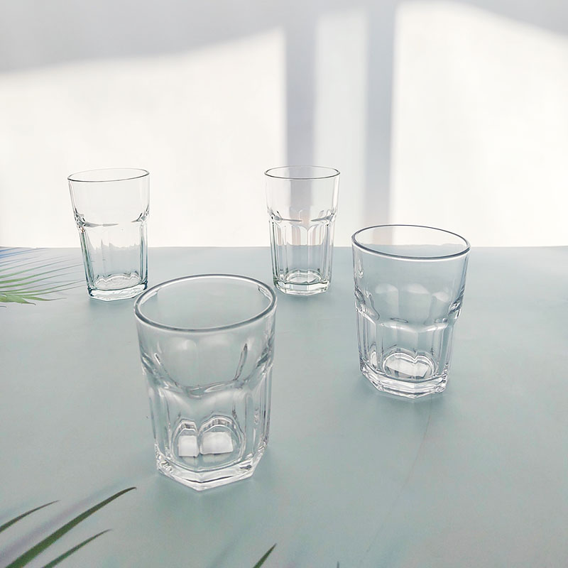 9盎司-10盎司翻盖杯 BJ4