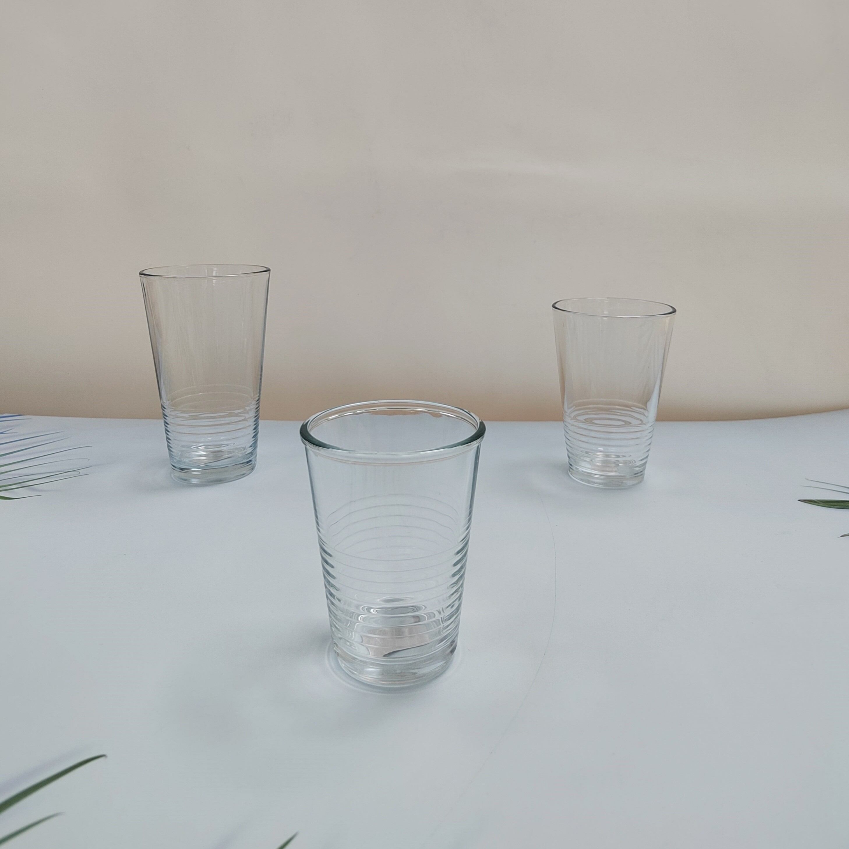 9oz-17oz 带有交叉条纹的不倒翁杯