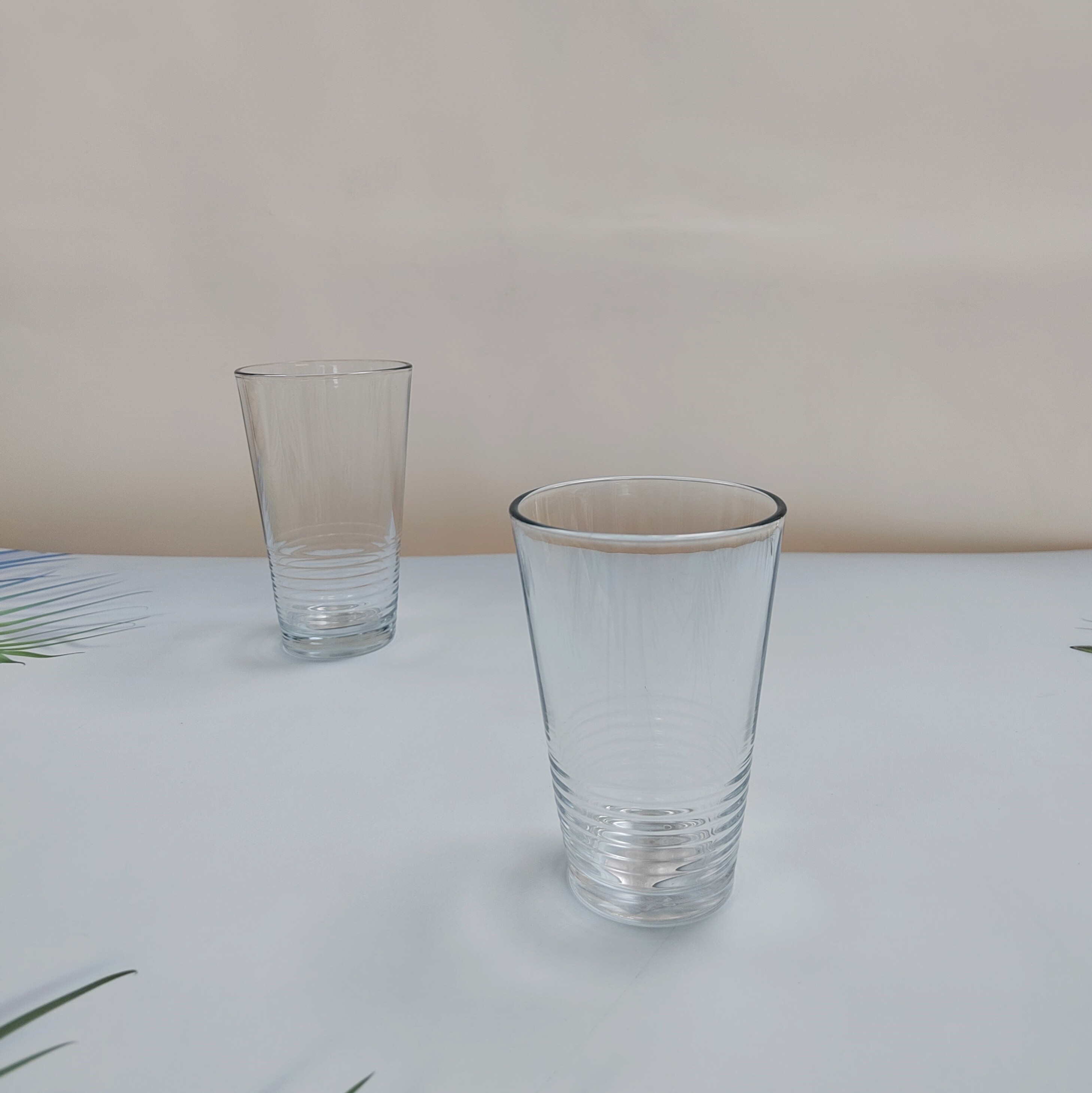 9oz-17oz 带有交叉条纹的不倒翁杯