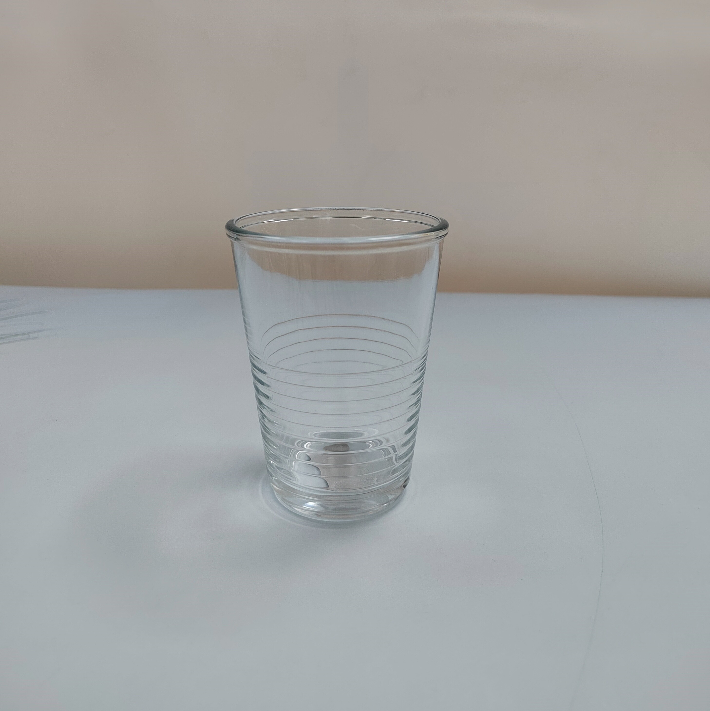 9oz-17oz 带有交叉条纹的不倒翁杯