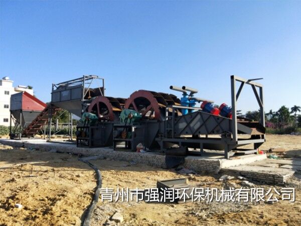 海南三亚大型水洗沙加脱水细沙回收机现场