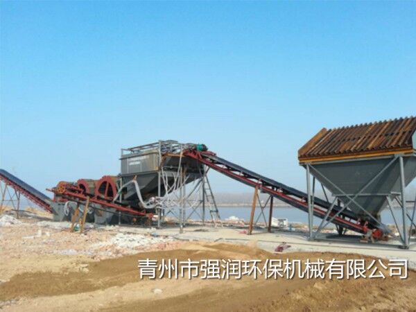 江苏省响水大型双筛海沙淡化现场 江苏省响水大型双筛海沙淡化现场