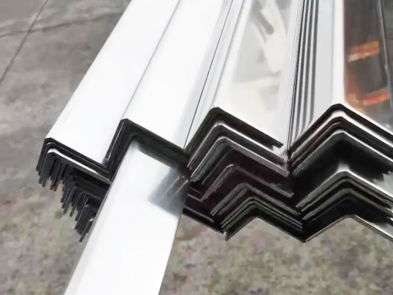 304L / 1.4306/ 1.4307 Stainless steel angle bar