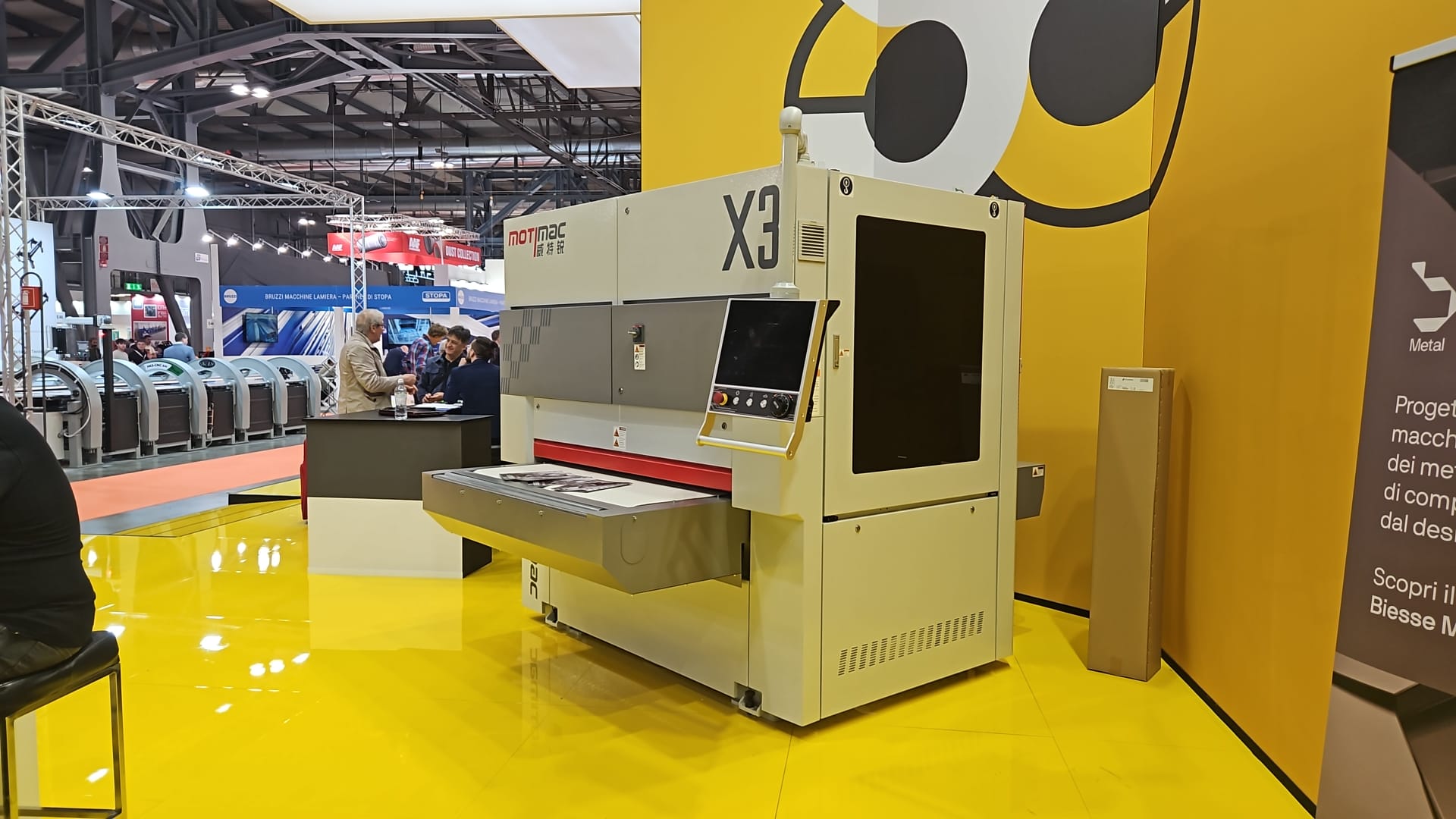 米兰展惊现 “研磨新势力”！威特锐金属研磨机首登场