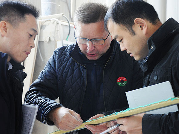 2015年丹麦Flex&Trim在我司进行指导培训