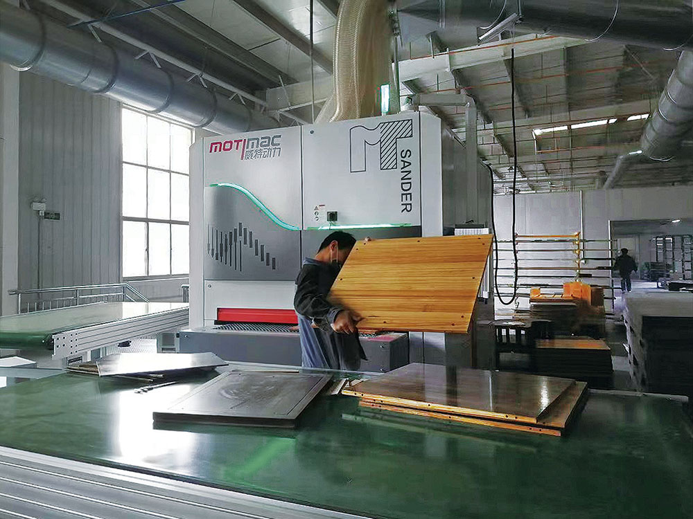 Производители мебели