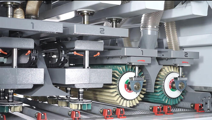 Автоматический шлифовальный станок для древесины: революция в деревообрабатывающей промышленности