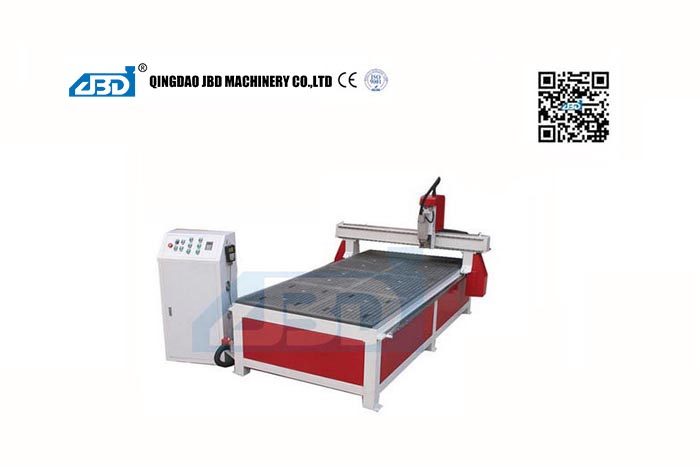 Деревообрабатывающий станок с ЧПУ