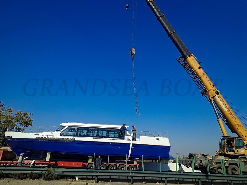 16.8m Passenger Boat at the Chile