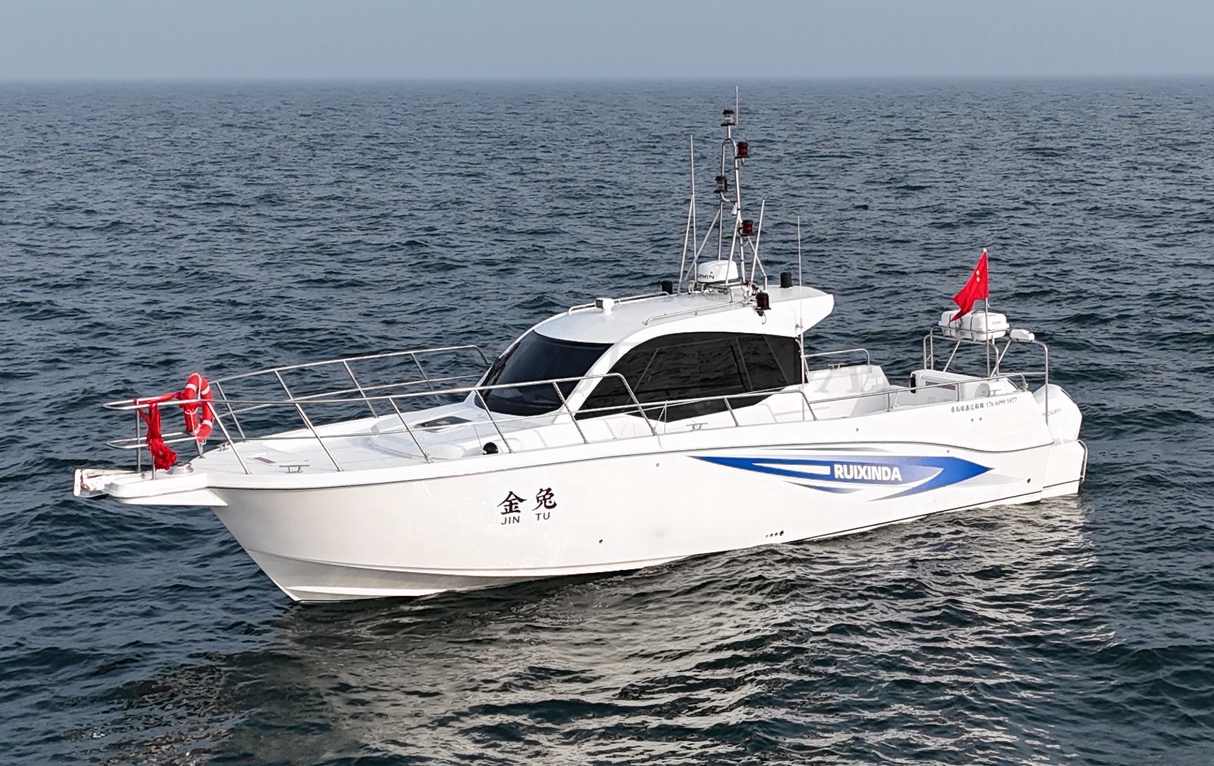 Grandsea 长度12米 FRP 家用舱式巡航休闲运动钓鱼船出售
