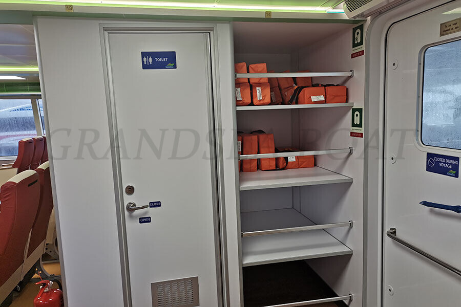 China 48m Steel Hull 260 Passenger Ferry Ship for Sale