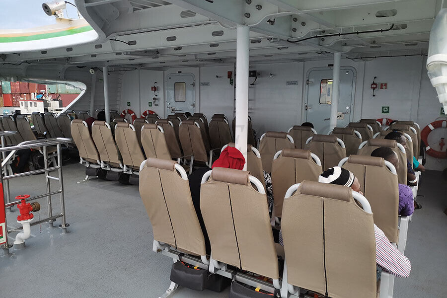 China 48m Steel Hull 260 Passenger Ferry Ship for Sale