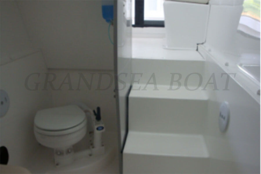 Speed Cabin Fiberglass Fishing Boats for Sale