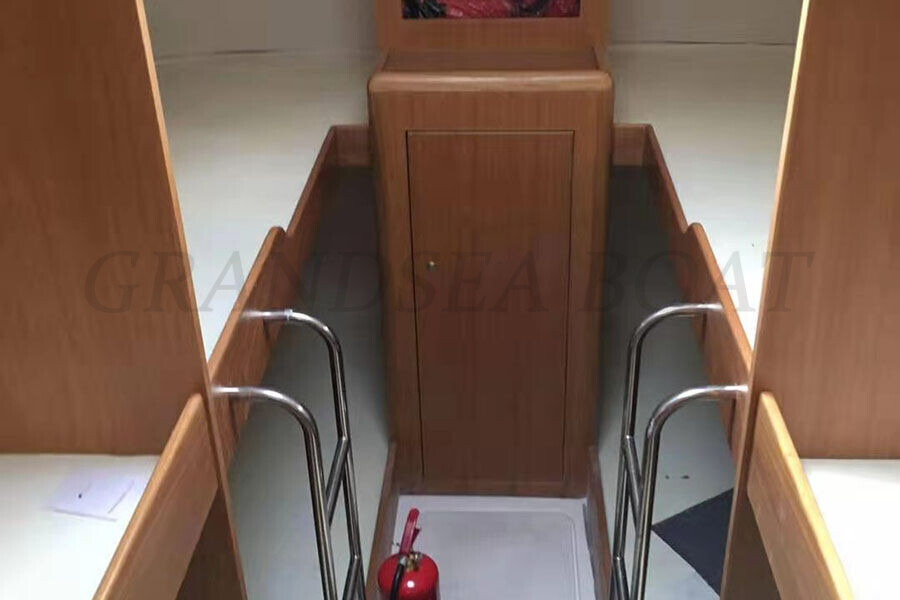 Grandsea 77ft Fiberglass Deep Sea Fishing Trips Boat for Sale