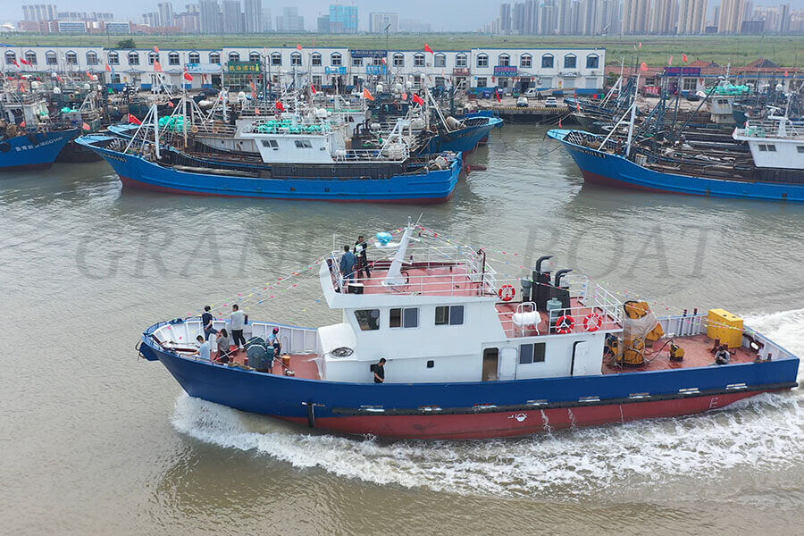 China  Cheap Price Monohull offshore Floating Crane Barge/fire Fighting/anchor Lift/ Multi Function Work Boat for Sale