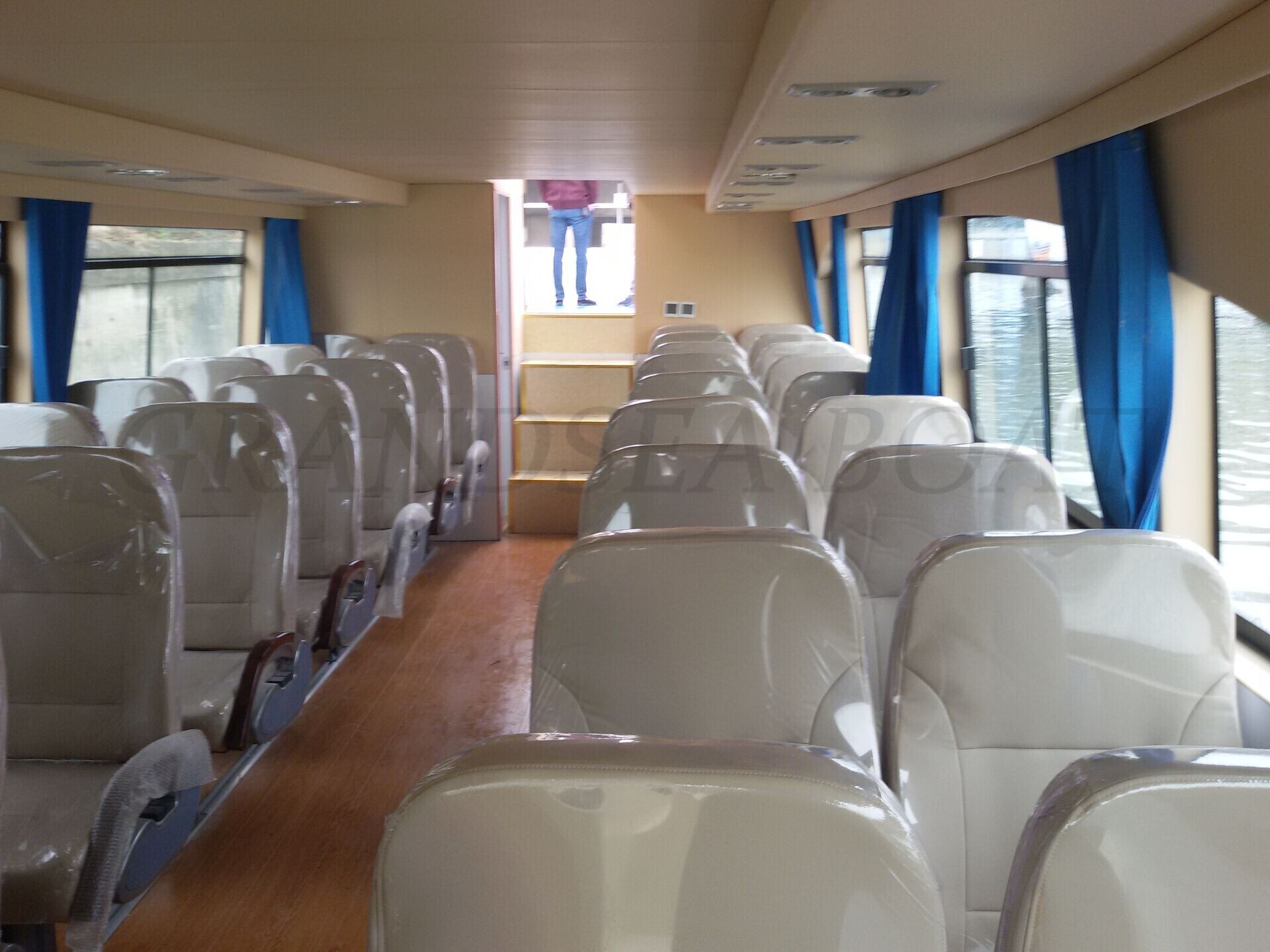 50 Persons Fiberglass Fast Passenger Ferry Boats with Outboard Engines for Sale