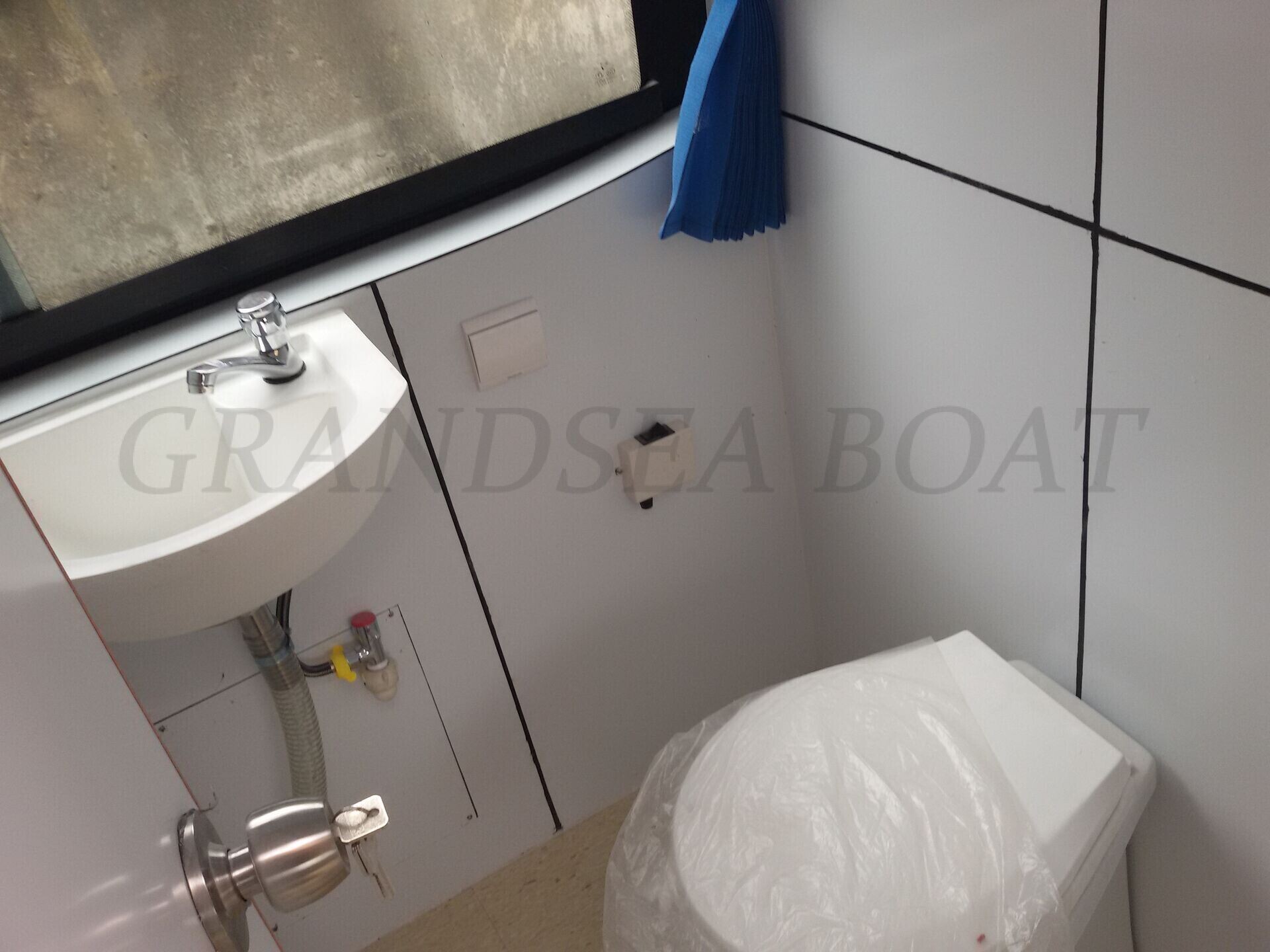 50 Persons Fiberglass Fast Passenger Ferry Boats with Outboard Engines for Sale