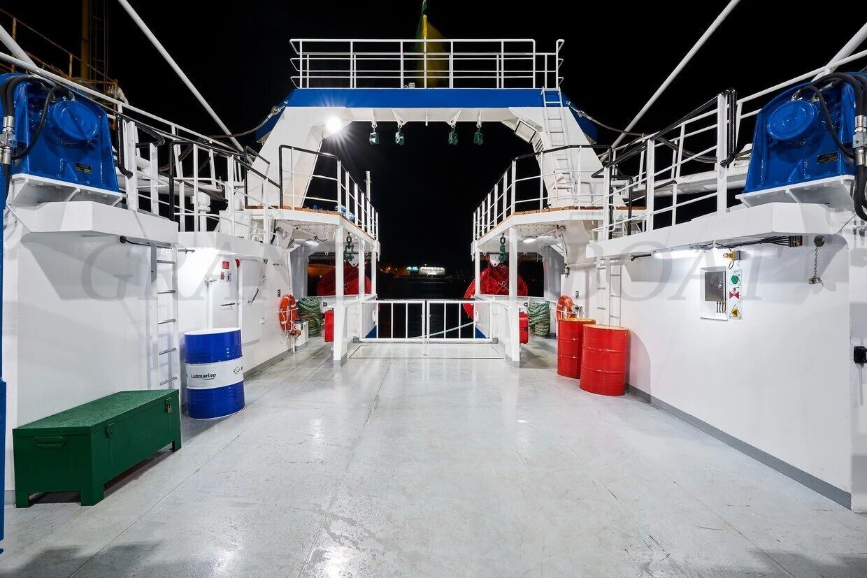 37m commercial fishing boat double deck trawler fishing ship