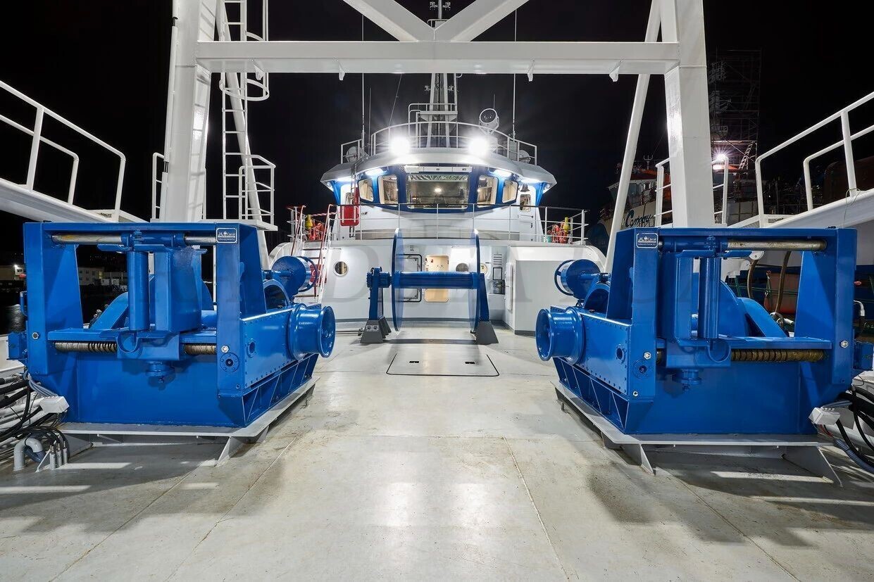 37m commercial fishing boat double deck trawler fishing ship