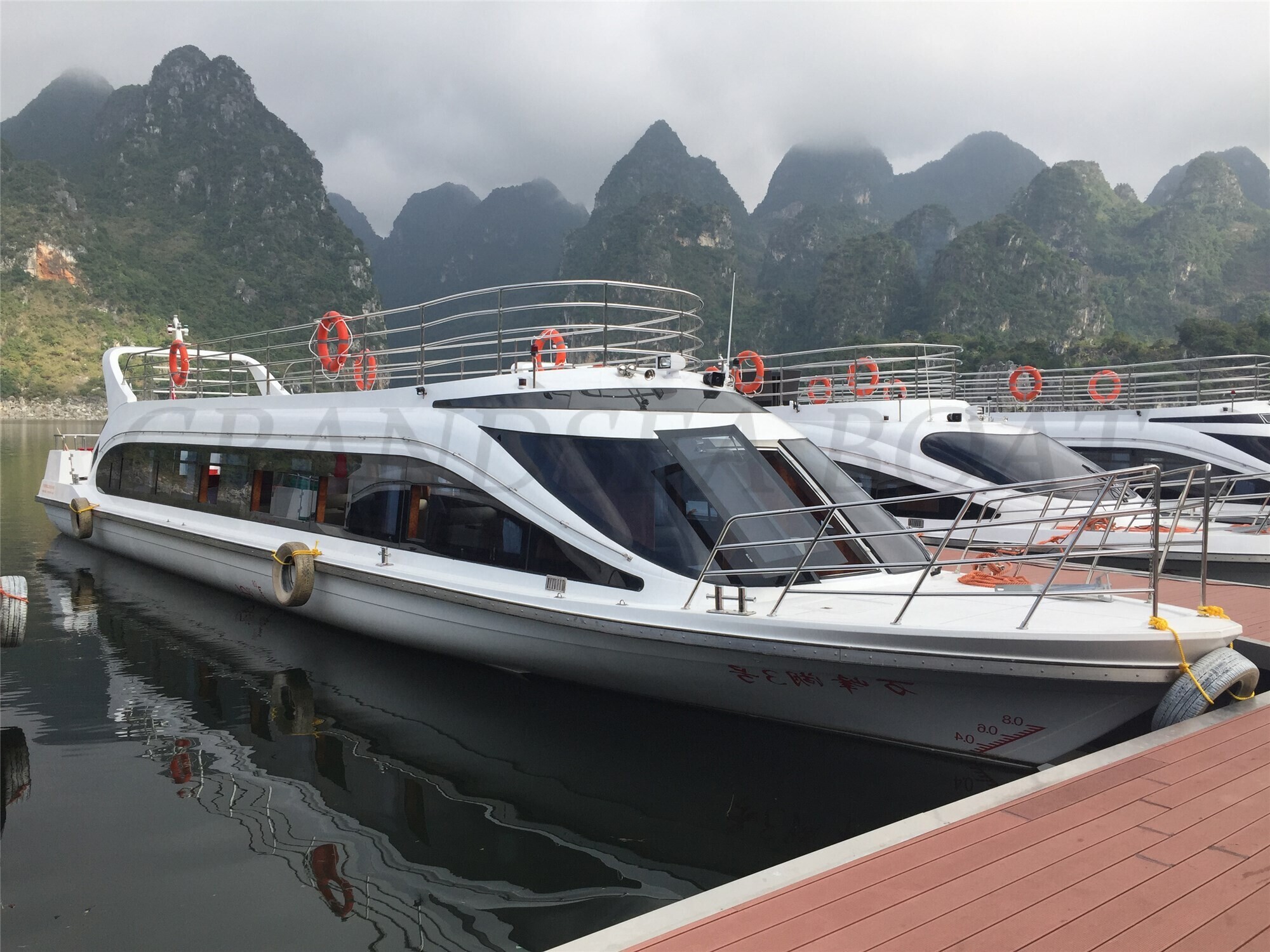 Grandsea 22m FRP 100persons Diesel Inboard Sea Coastal Sea Fast Speed Passenger Boat for sale