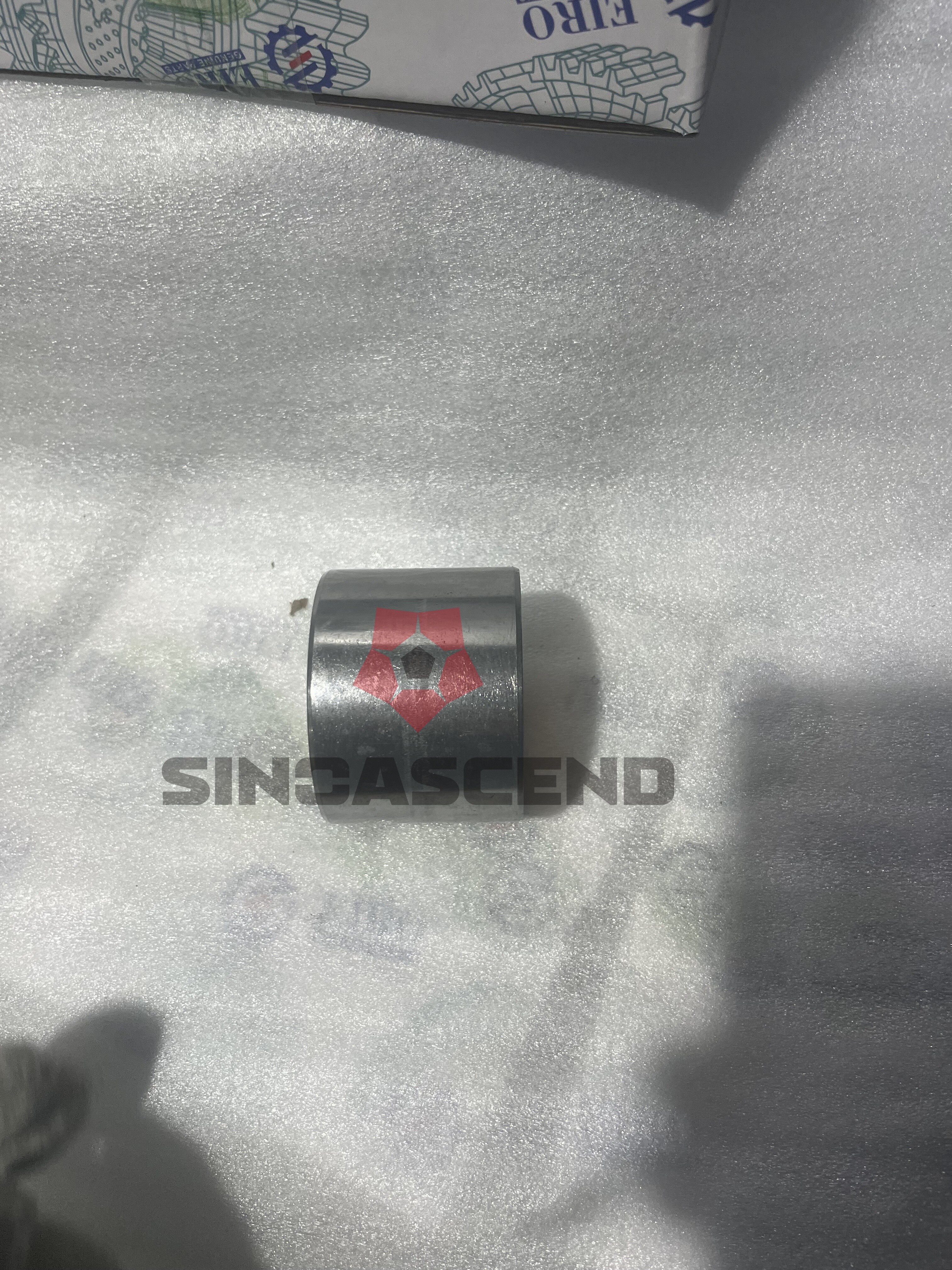 主动齿衬套42102308