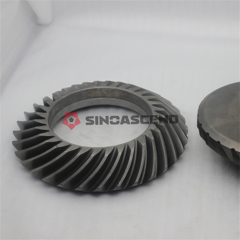 IVECO 27 32后桥盆角齿42104443 42129193