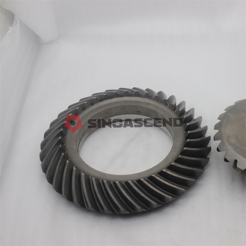 IVECO 24 35中桥盆角齿42129185 5801765238