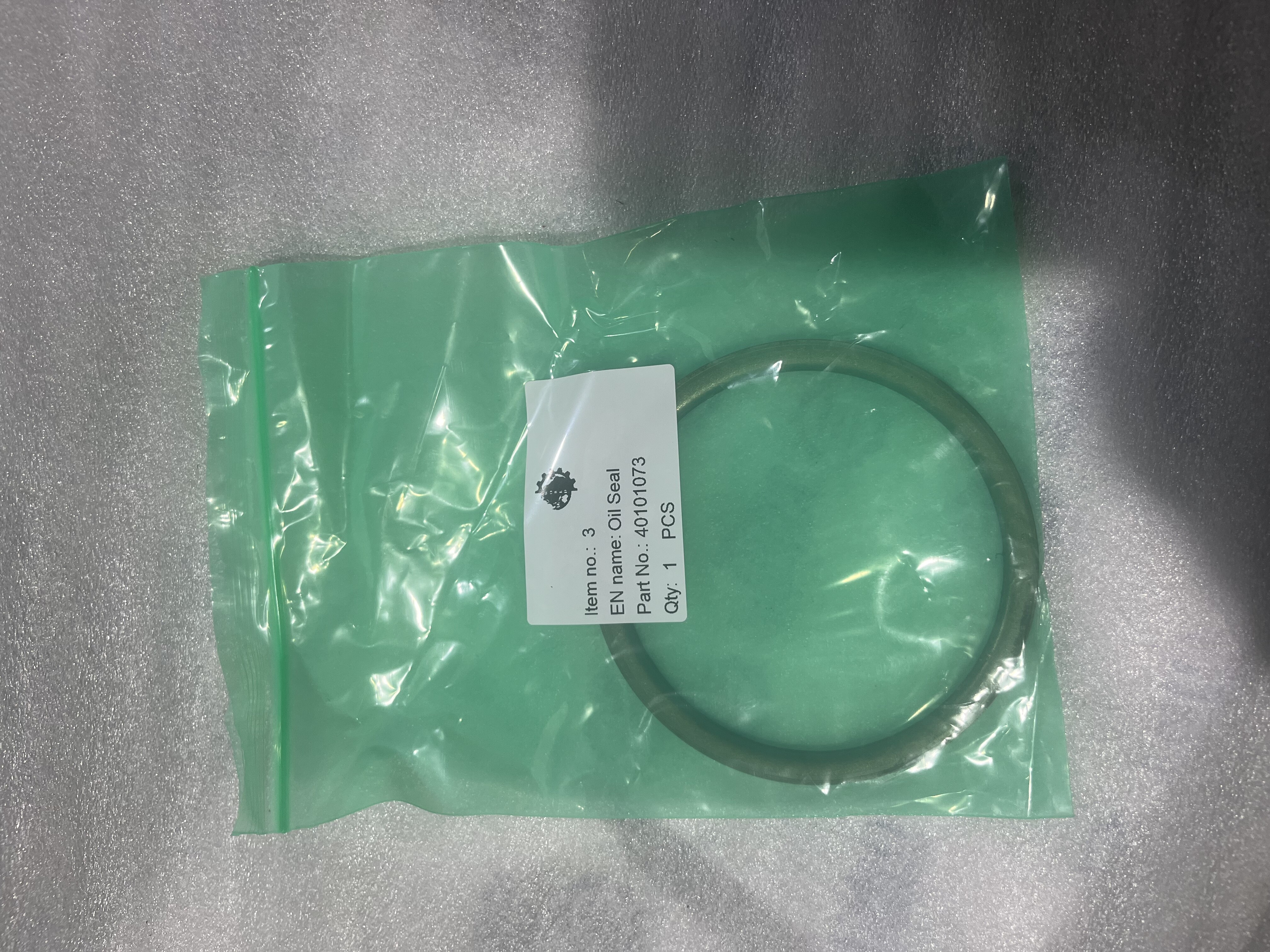 差速器油封小40101073 oil seal