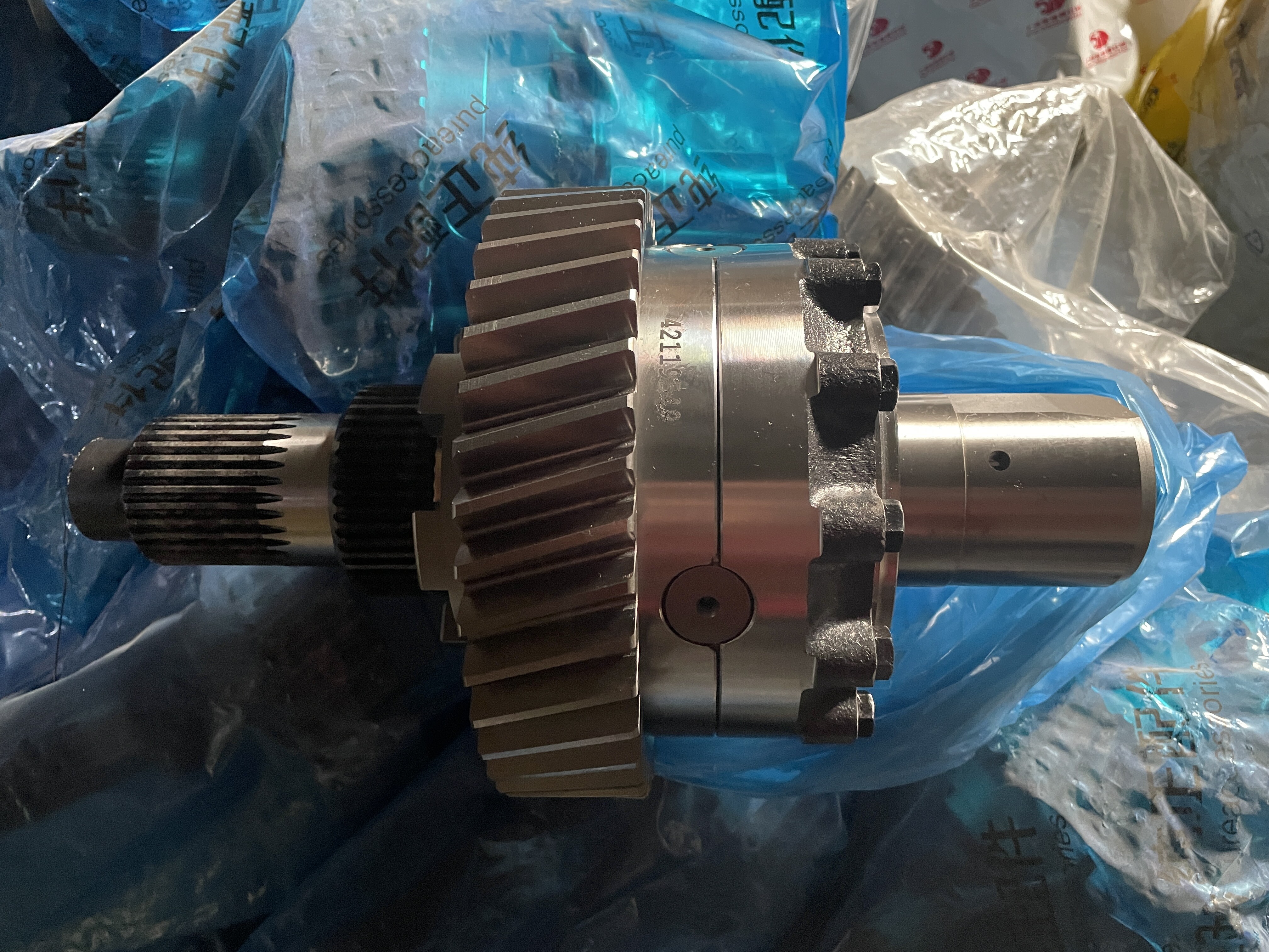 差速器总成42119549