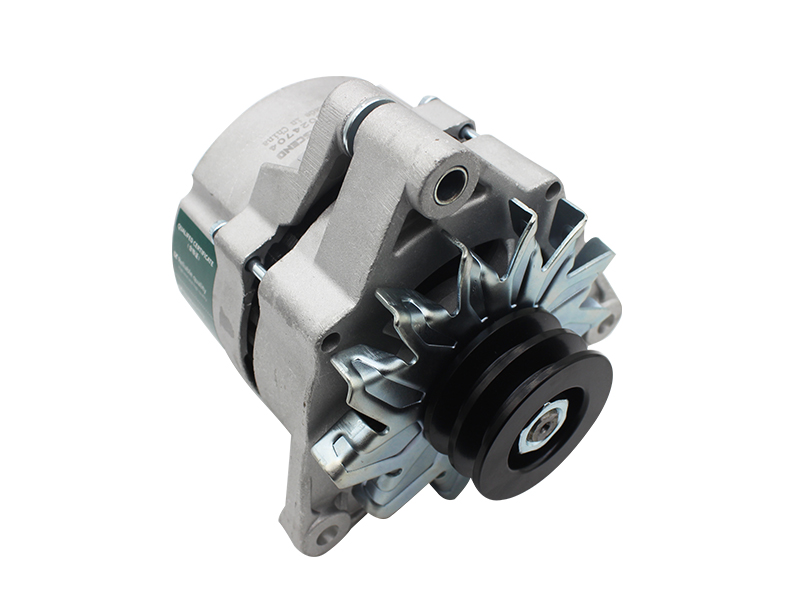 交流发电机13024704